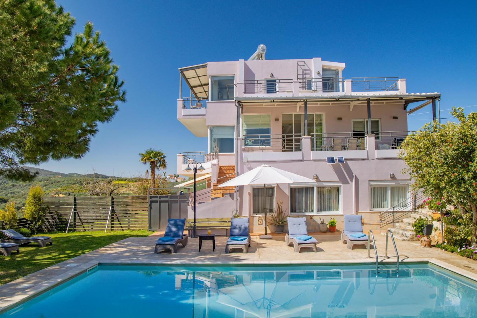 Villa Anatoli Stalós Eksteriør billede